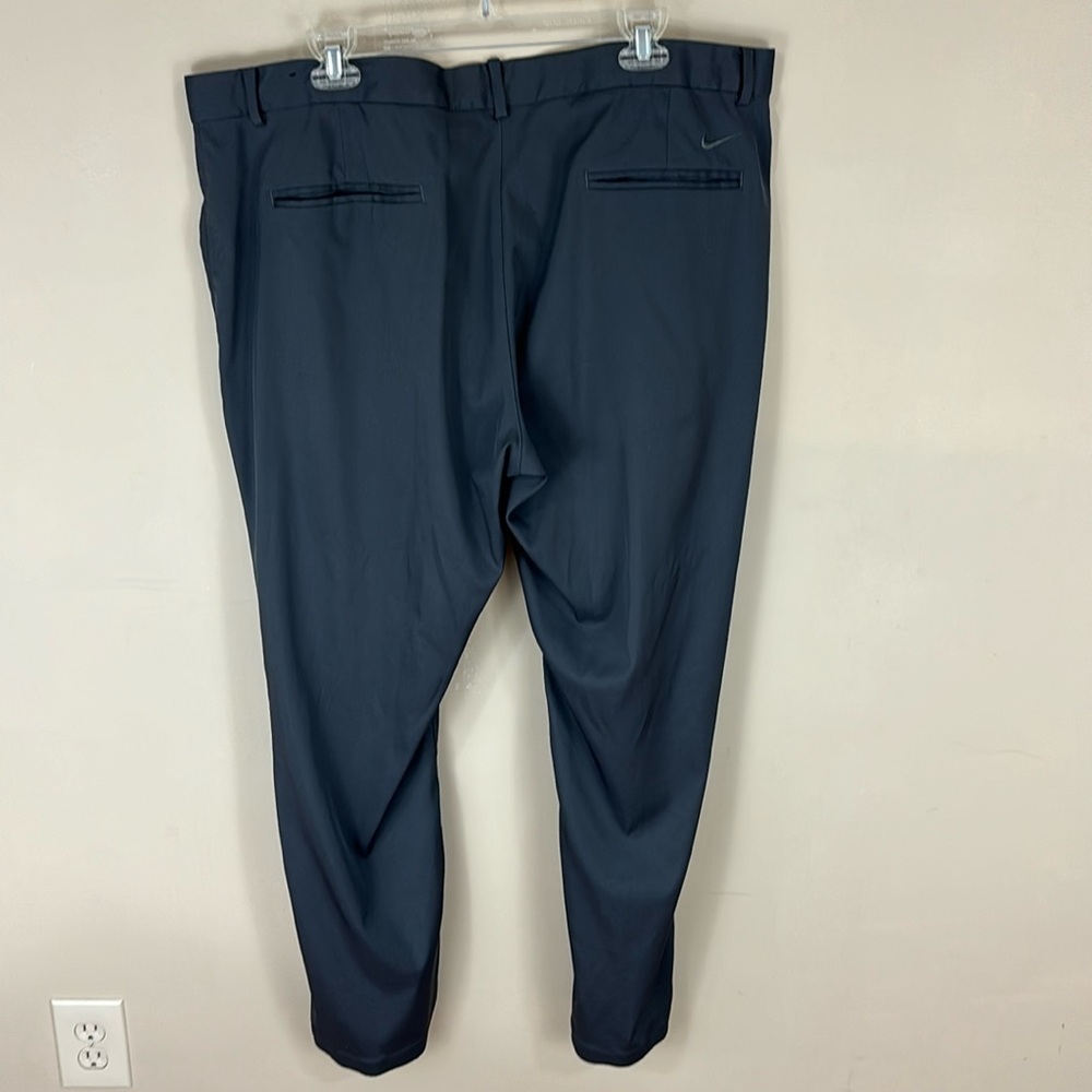 Nike Gray Flex Performance Dri-fit  Flat Front Golf Pants Size 40x30